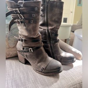 Cooper size 7 FREEBIRD by Steven